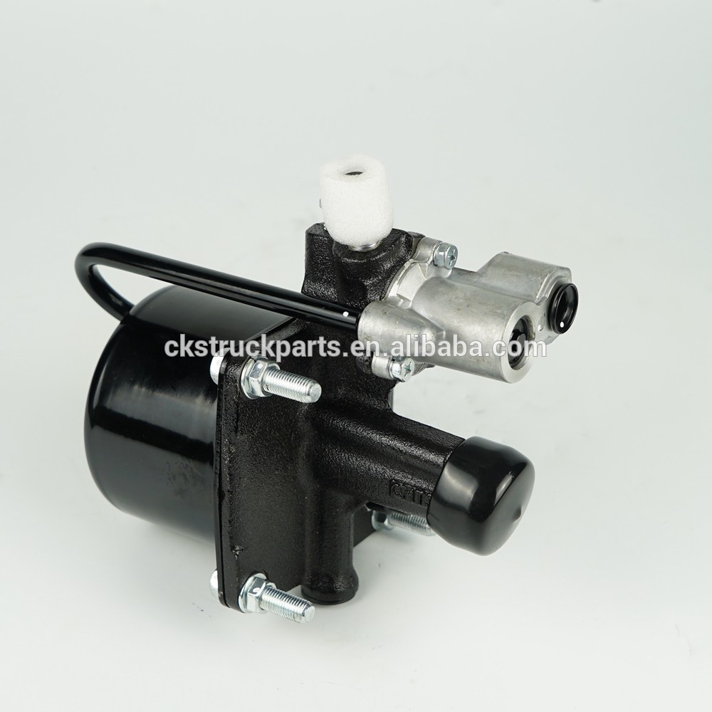 China Manufacturers Japanese Truck Diesel Engine Pneumatic Air Brake Compressor for 6WA1 Double cylinder Iron Cover Engine