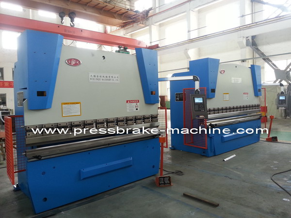 NC Hydraulic Press Brake , WE67K 50 Ton Press Brake High Efficiency Bending tool