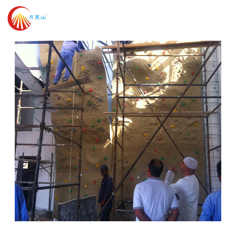 Outdoor Artificial Rock Climbing Wall Anti Corrosion For Camping Area Sports Park