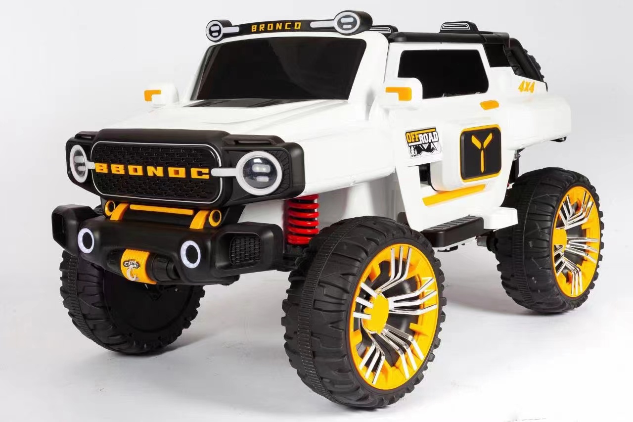 2023 White PP Four-wheel Electric Vehicle Upgradable to Four-wheel Drive for Children