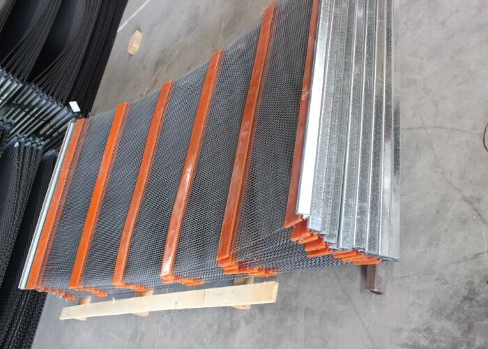 Diamond Hole W Mesh Self Cleaning Vibrating Screen Mesh