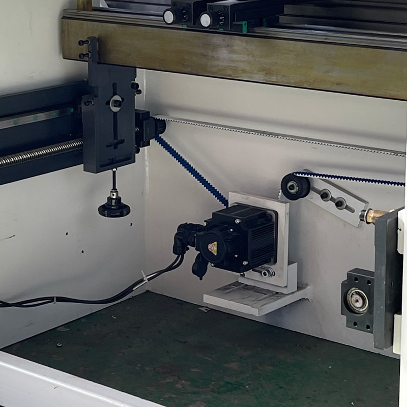 Special Custom Industrial Hydraulic Press Brakes 30T 1600MM CNC Bending Machine