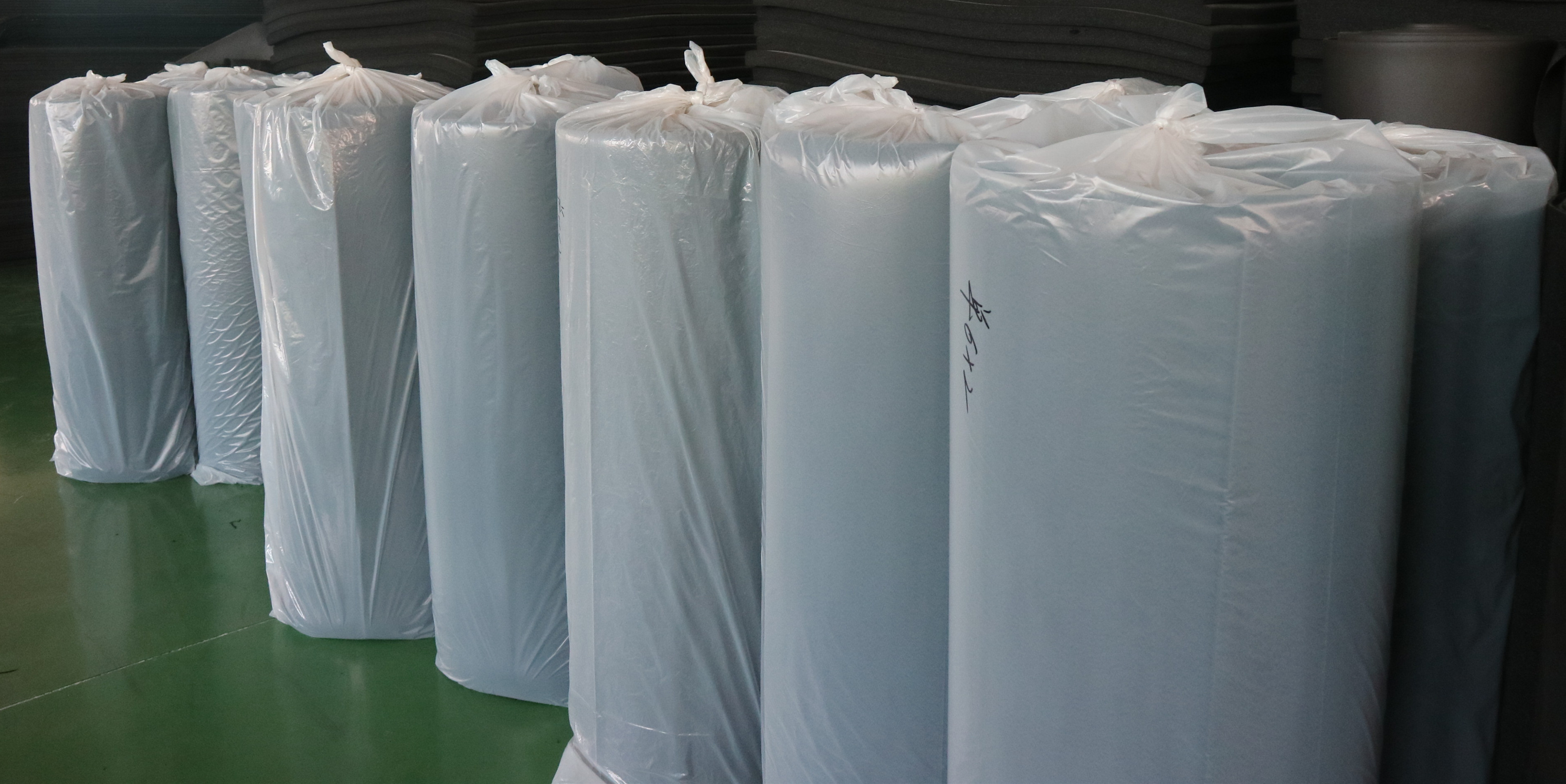 B1 Fire Retardant 100kg/M3 Foam Insulation Roll NBR Rubber