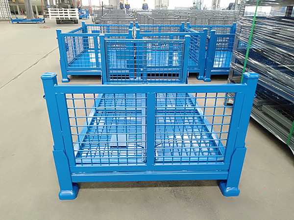 Customized Collapsible Pallet Cages With Padlock Locking System