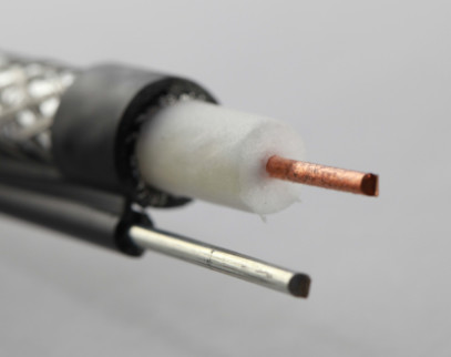 Outdoor RG11 CATV Coaxial Cable 14 AWG CCS 60% AL Braid PE Jacket with Messenger