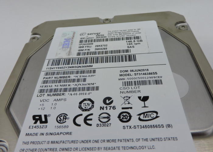 IBM Hard Disk 26K5699 26K5702 26K5265 ST3146854SS 146.8GB SAS 15K 1 year warranty