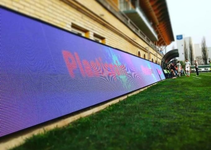Indoor P3.91SMD Full Color LED Display Die-Cast Aluminum Screen 65410 Dots/Sqm Density