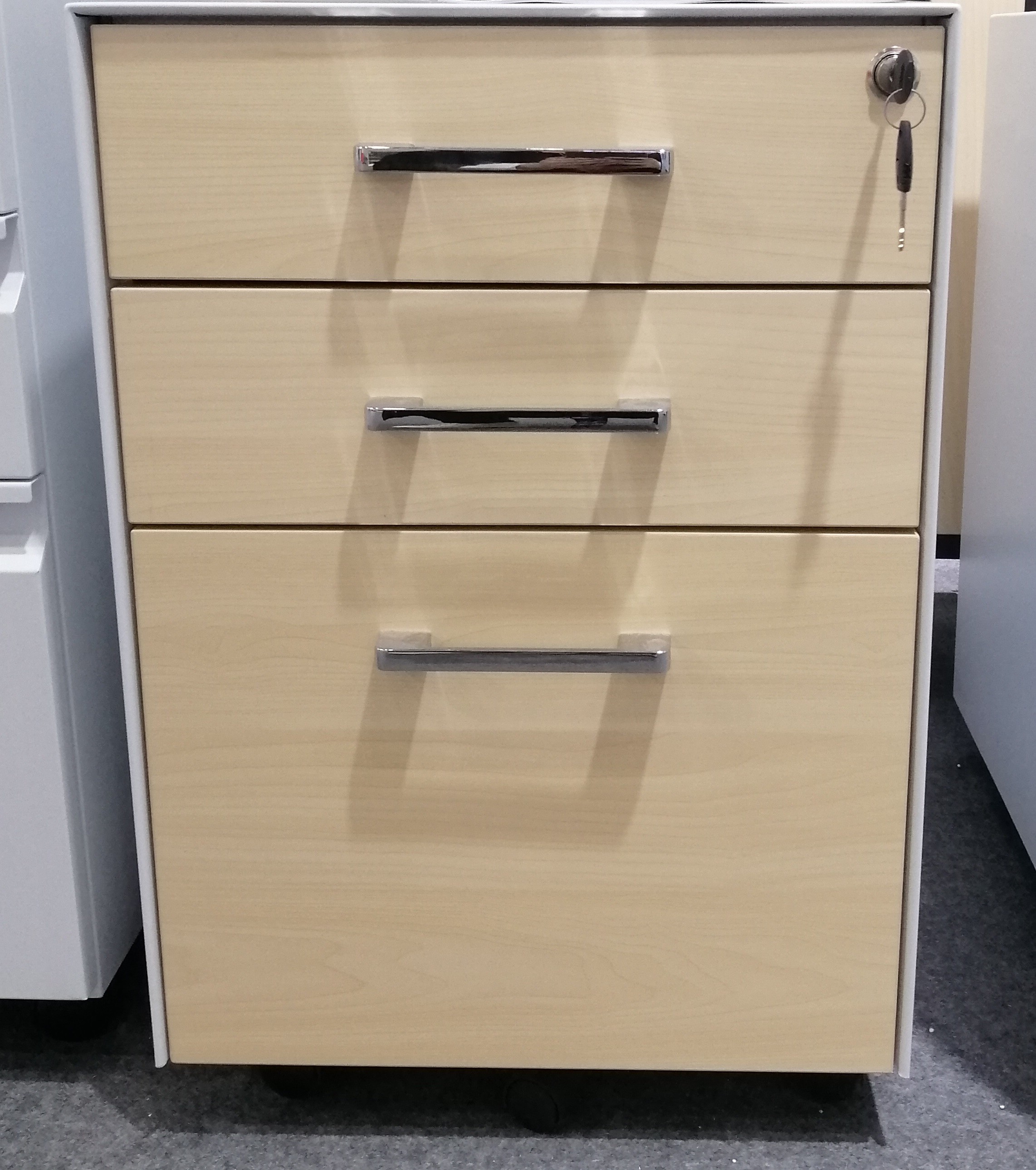 Wooden Front 3 Drawer Pedestal Cabinet For Mobile RAL Color