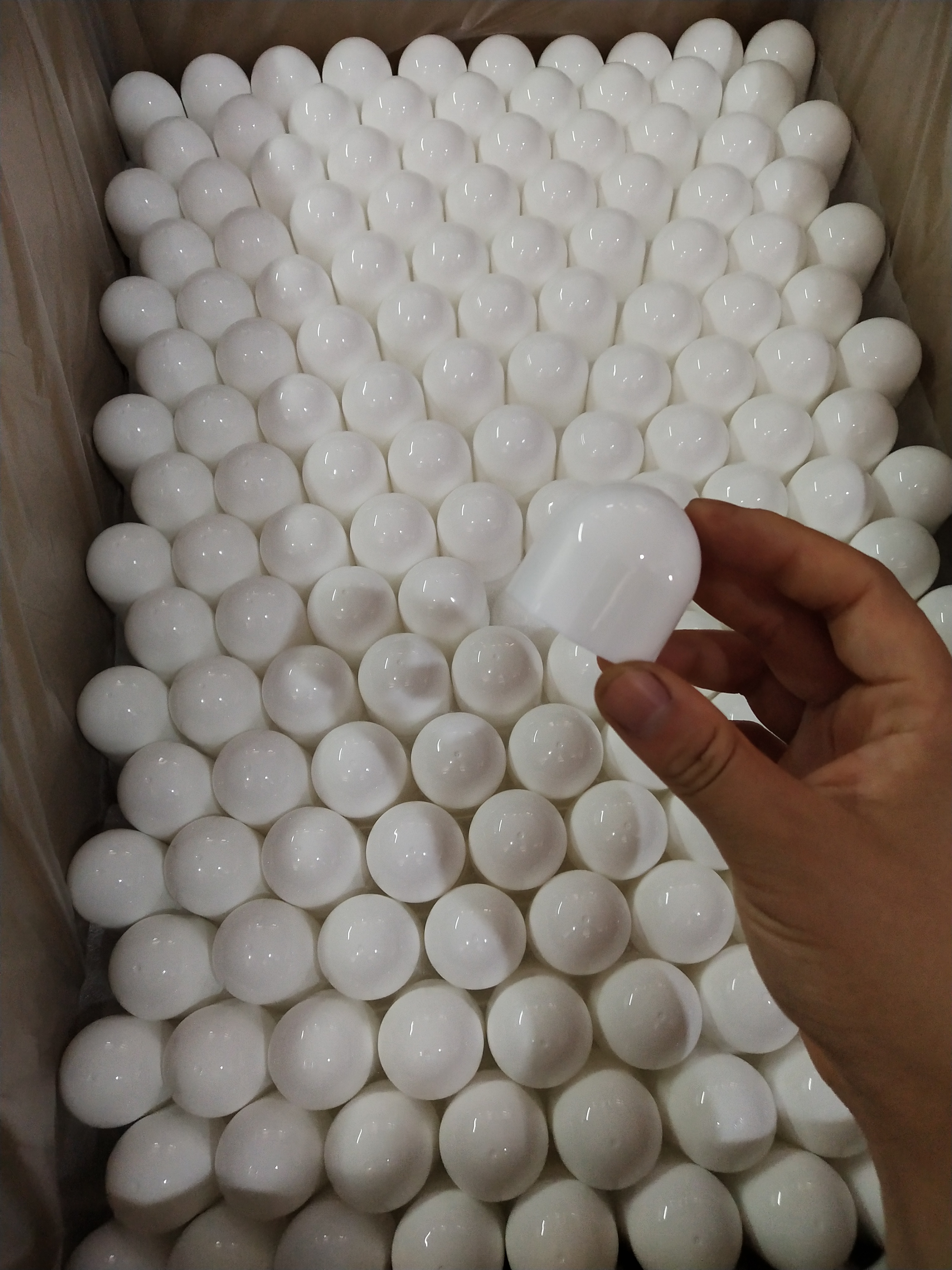 Eco-friendly Private Label Organic Roll on Natural Stone Alum Solid Perfume Deodorant Container Made of PP Body Material