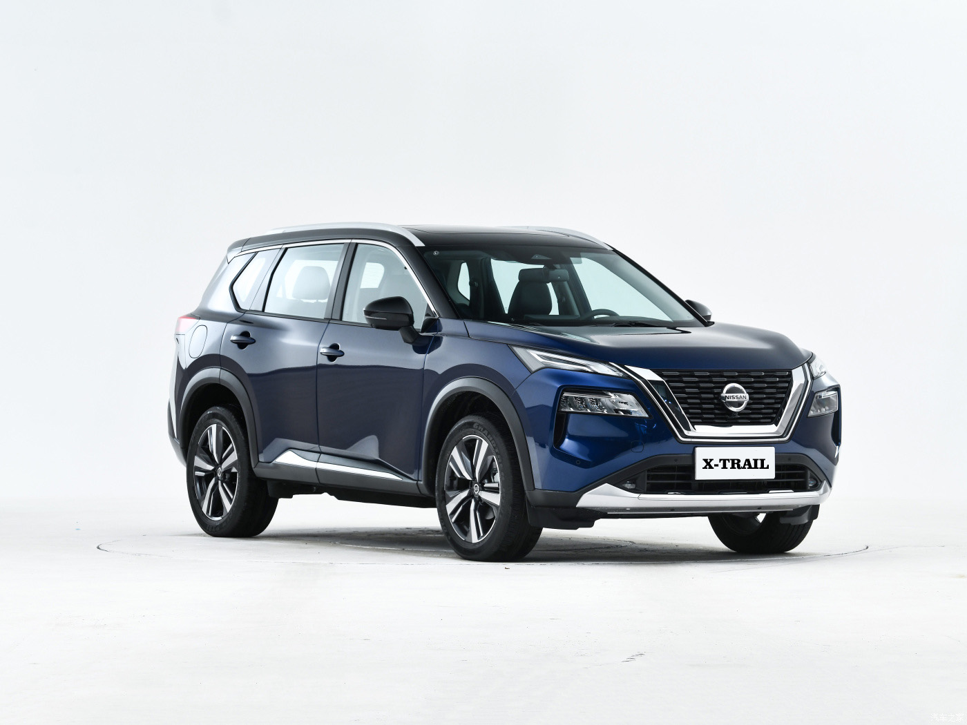 2024 Model Nissan X-trail SUV 0km Second Cars Rear Suspension Multi-link Engine Capacity 4L Gasoline Automobiles Vehicles