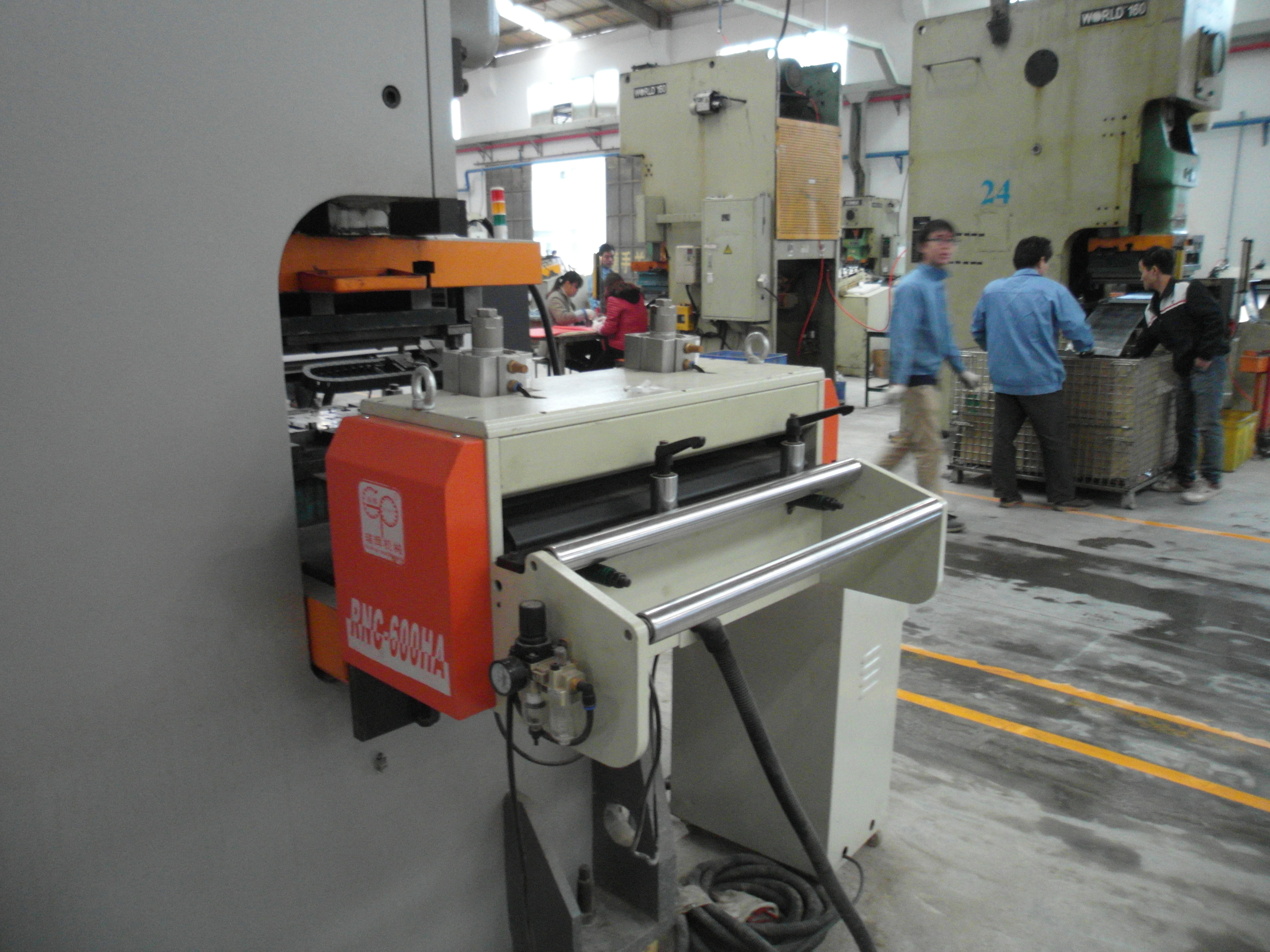 CE Certified Metal Sheet Coil Feeder Machine, Automatic Stamping Press Feeder