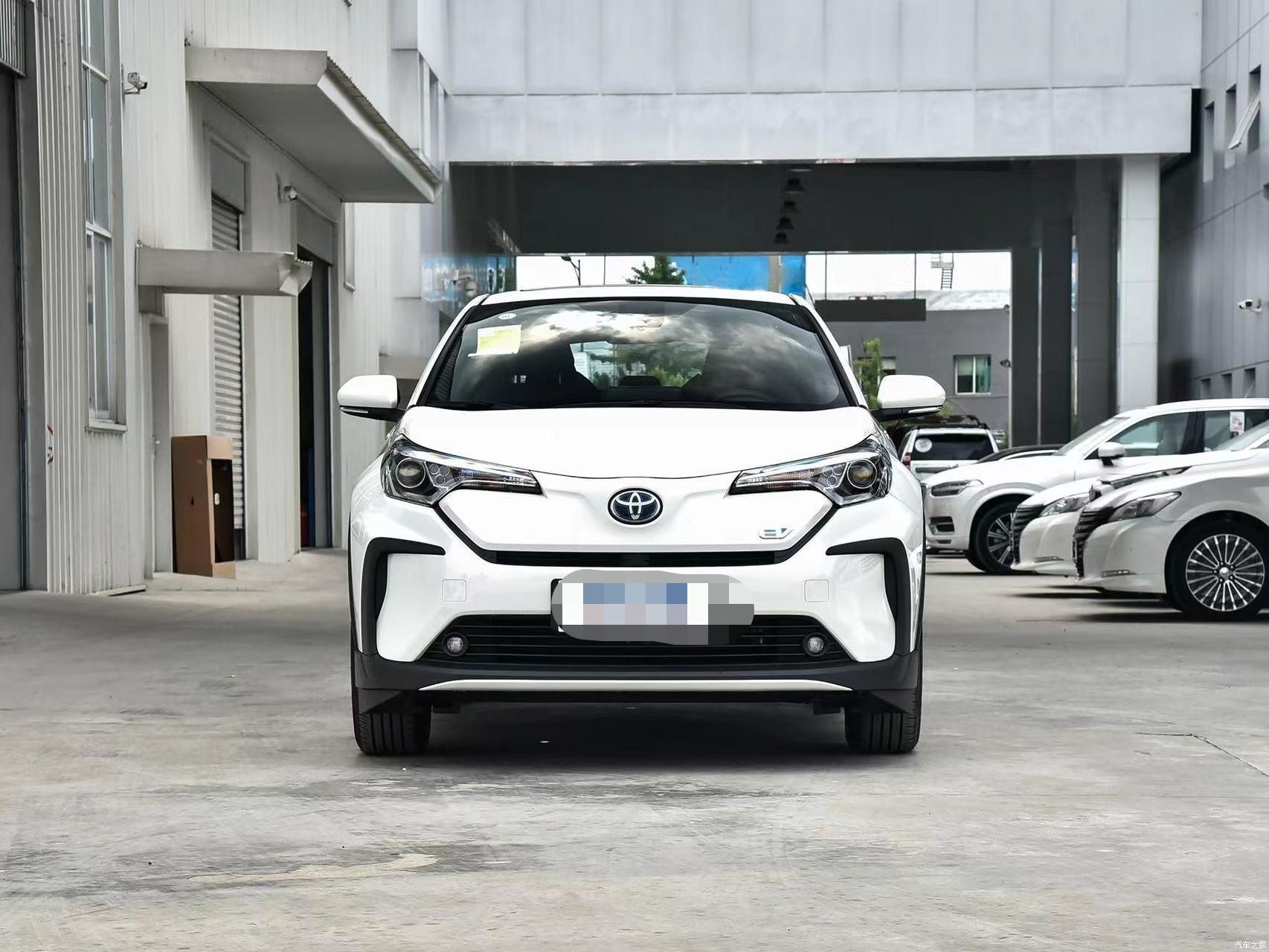 Toyota IZOA E Jinqing 2020 E. Zhizun Version 400km Small SUV EV New