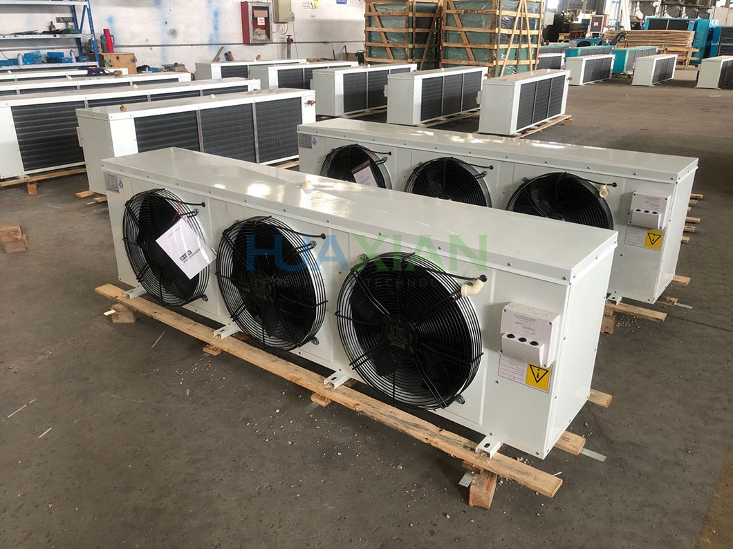 Medium Temperature Cold Storage Room 100mm Panel With Chiller Unit