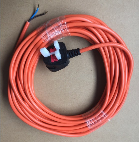 British power cord for UK outdoor use BS approved with moulded safe plug