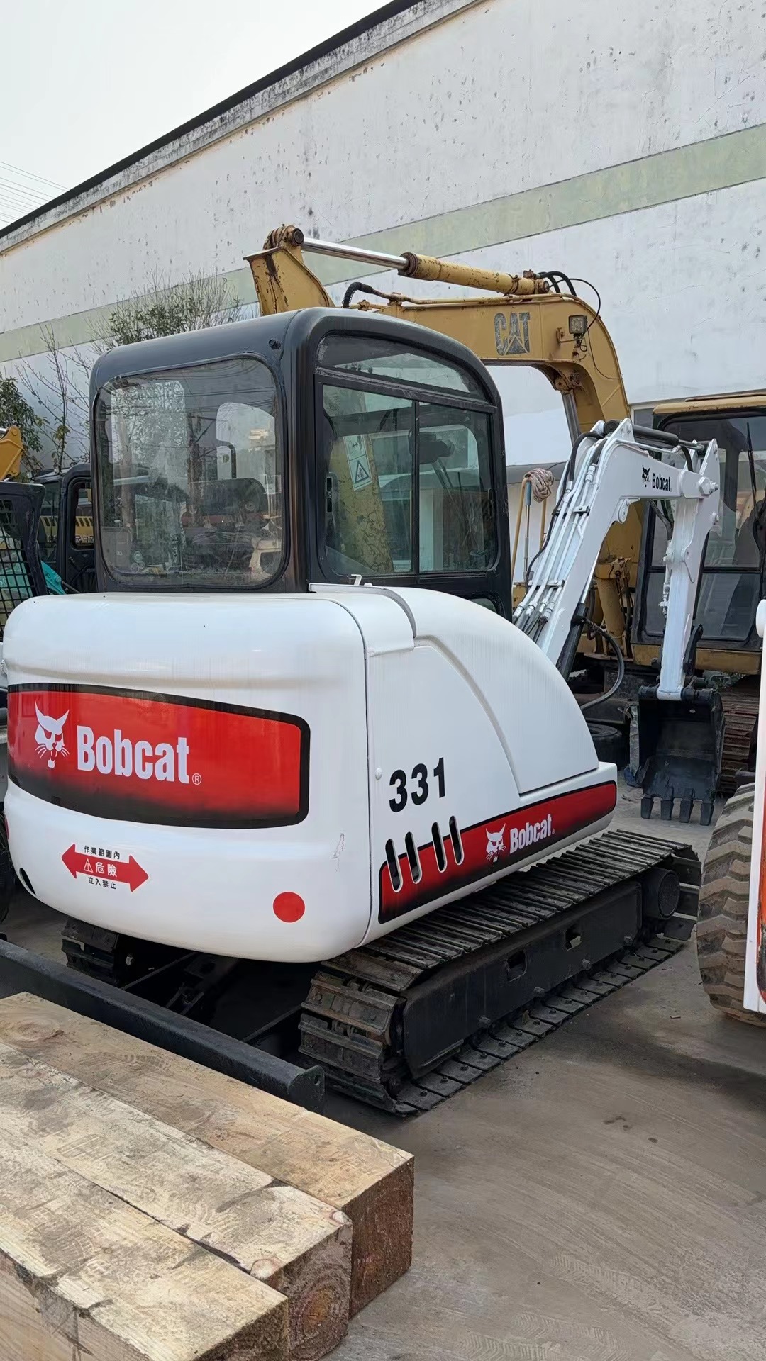 3 Ton Second Hand Excavator Bobcat 331 Used Mini Excavator Diggers