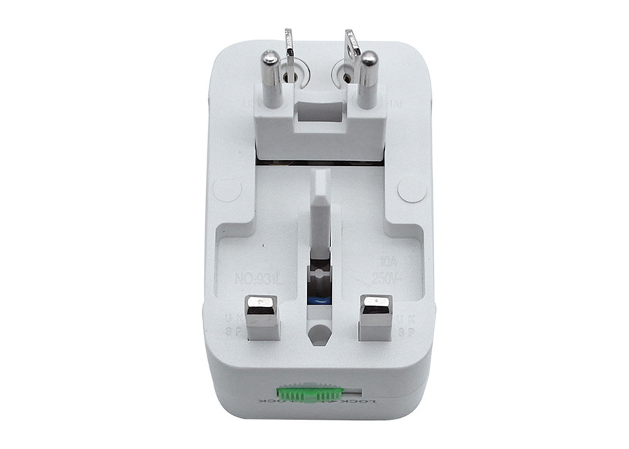 2 USB Port Charger Electric Plug Adapter , Universal World Power Plug Adapter