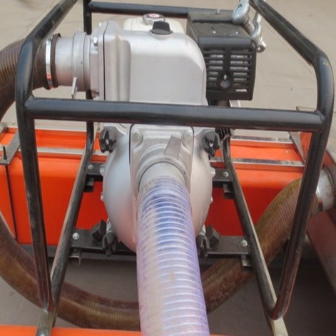 Mini Portable Dredge Gold Mining Equipment 3600rpm With Carpet