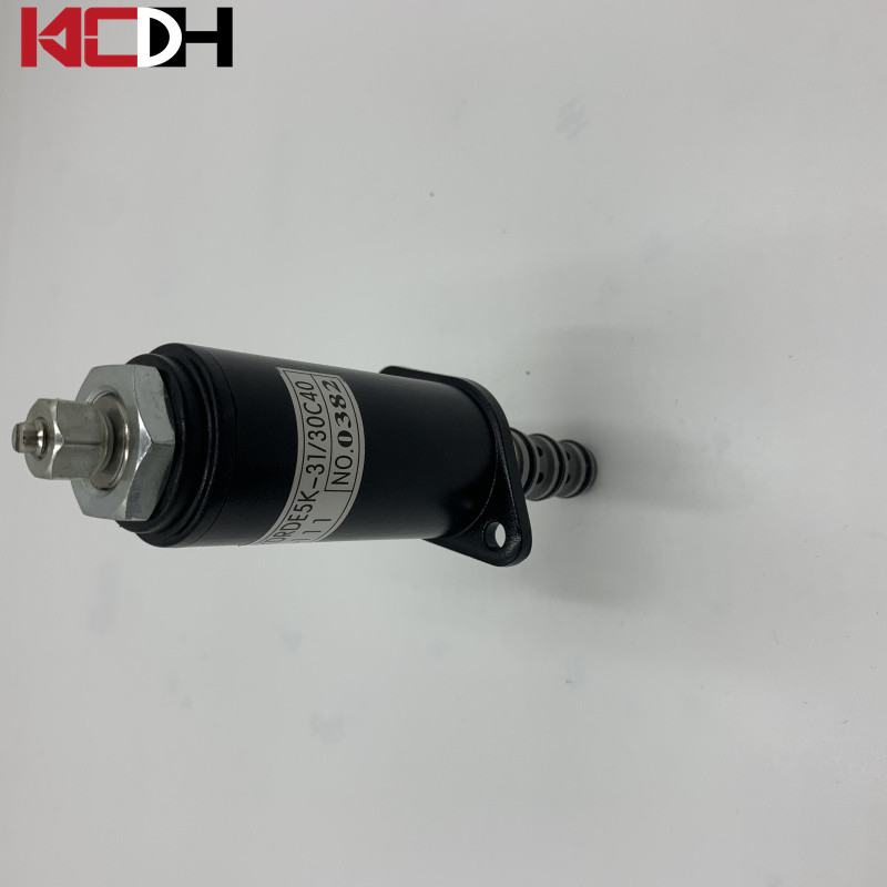 8413606090 YN35V00018F2 Hydraulic Pump Solenoid Valve