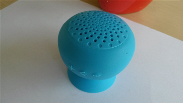 hot sale suck type bluetooth speaker, fashion color bluetooth mini wireless speaker