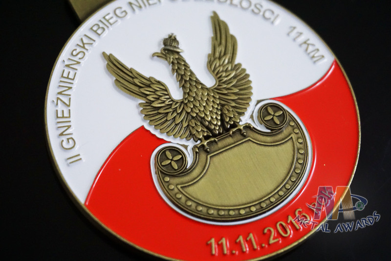 Zinc alloy Swinning Sports Marathon Metal Award Medals Soft Enamel 3d Die casting Medallion