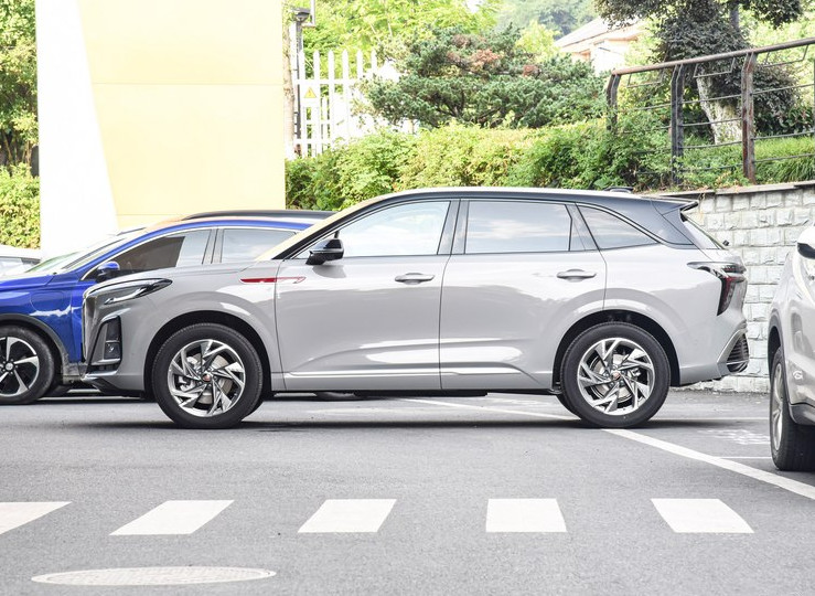 Hongqi HS3 SUV Gasoline Powered Cars 5 Seats Four Wheel Drive 4x4