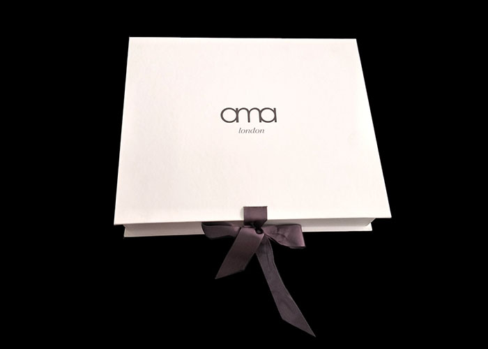 Ribbon Closure Open Custom Printed Shipping Boxes White Paperboard Folding