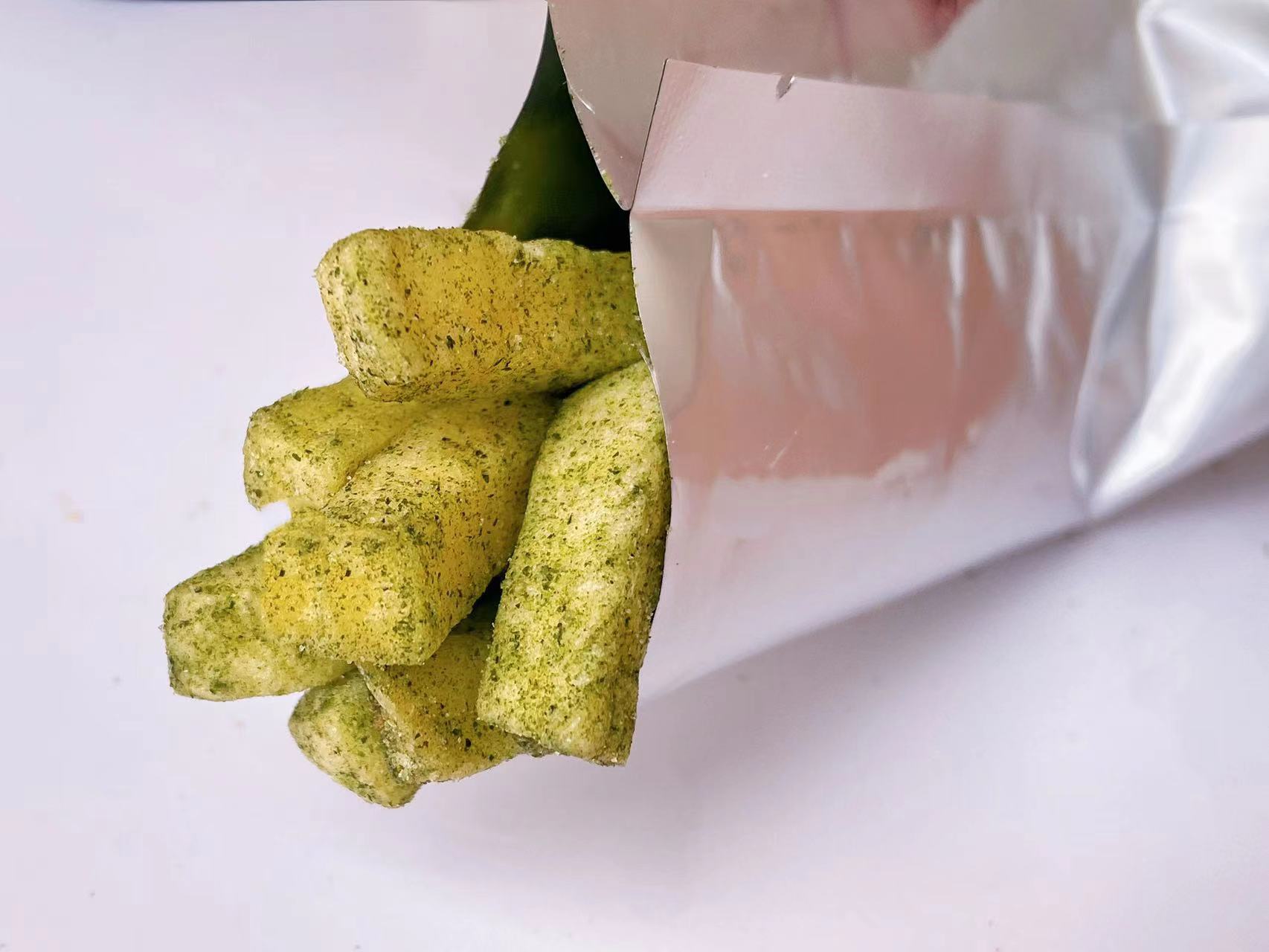 Wholesale VF Vegetables Strips Seaweed French Fries Snacks Vacuum Fried Potato Chips