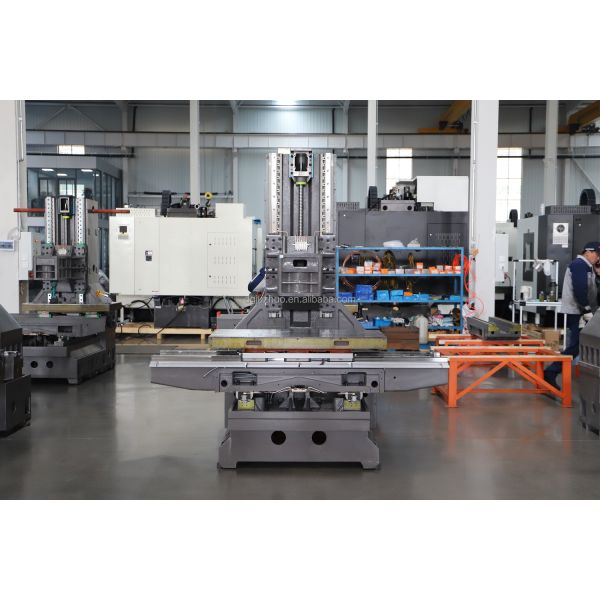 Precision Roller Guide VMC855 CNC Machine Center 24 Tool ATC BT40 Taper Vertical Milling System