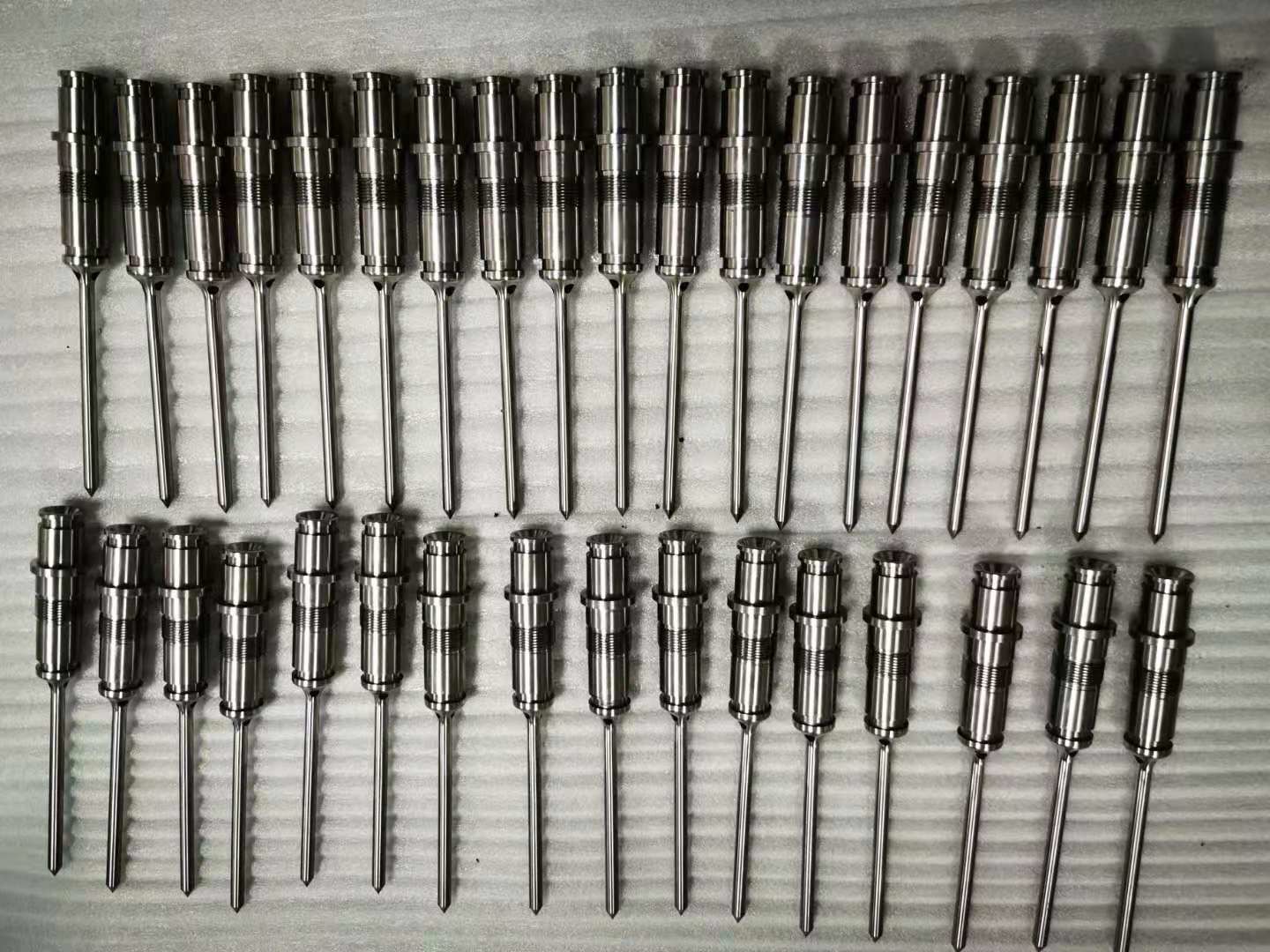 68 HRC SKD11 Precision Mold Parts For Plastic Injection Mould