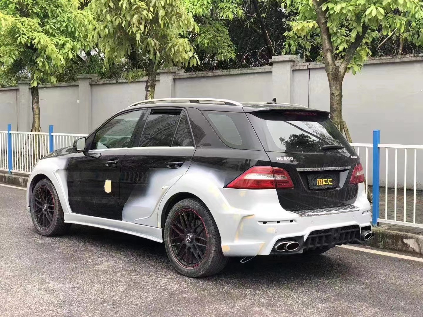 WALD Style Body Kit for Mercedes W166 ML350 ML400 ML63 Body Kit Front and Rear Bumper Wide Bodyki