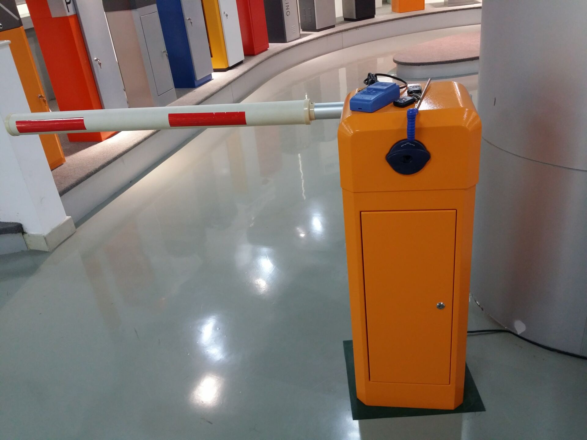 Automatically Security Boom Gates 220V / 110V Road Security Gates Orange Color