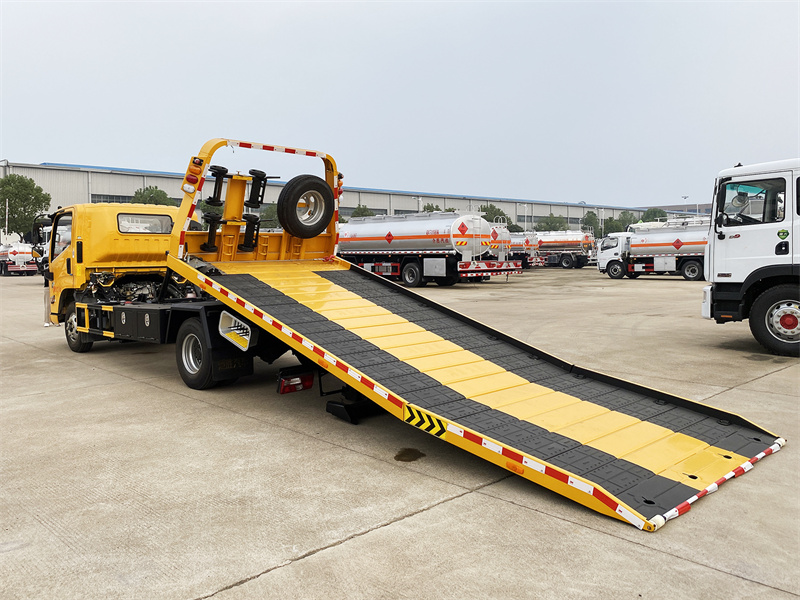 12 Wheeler 371hp Wrecker Towing Truck Sinotruk Wrecker 30 Ton 40 Ton 50 Tons