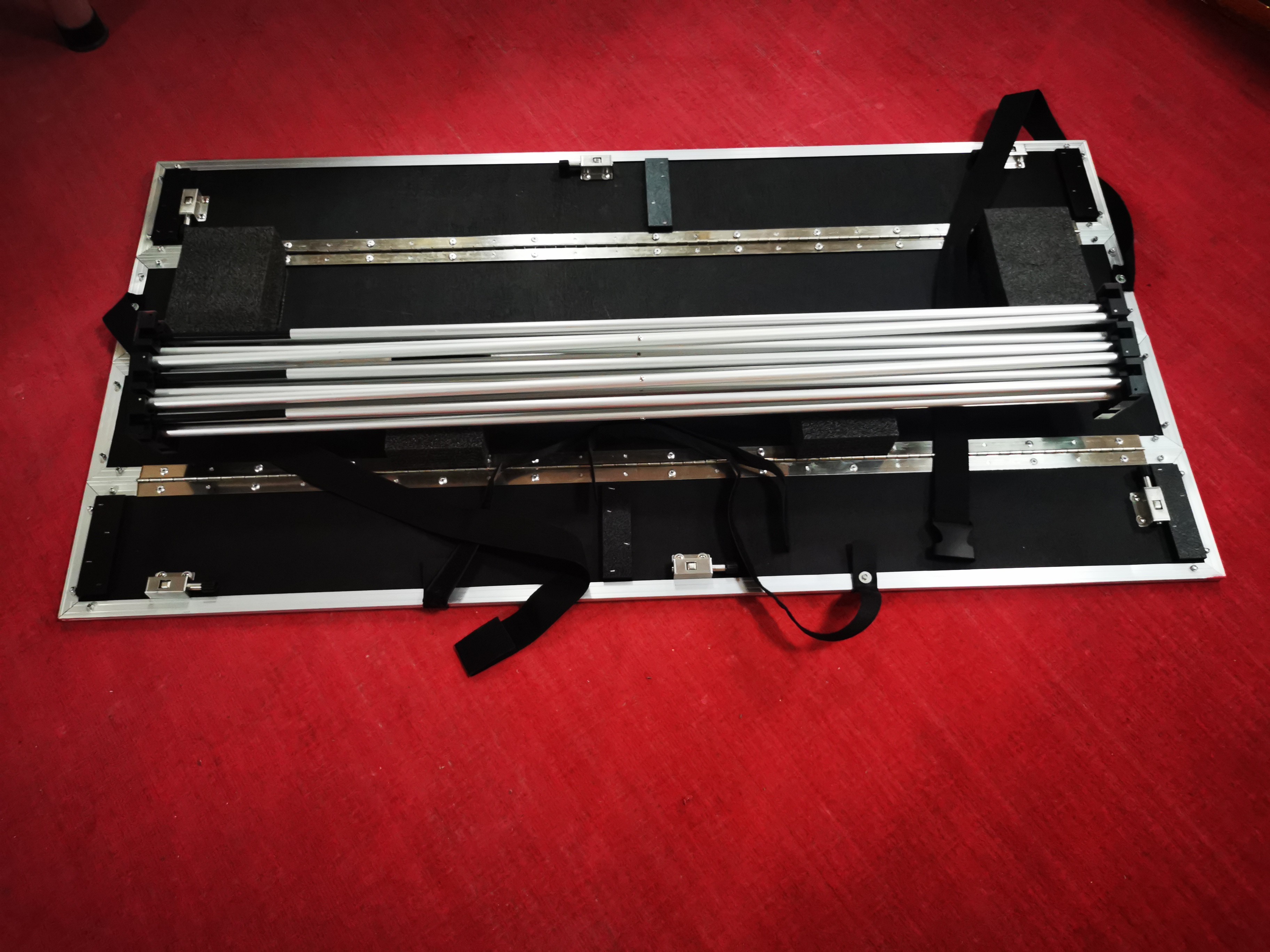 OEM 19u Multi Speaker Platform With Compact Shoulder Carrying