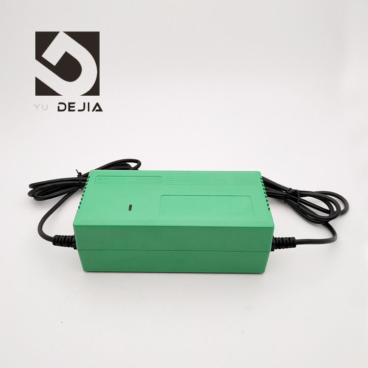 Energy Saving Electric Bike Battery Charger 220V 50HZ Over Voltage Protection