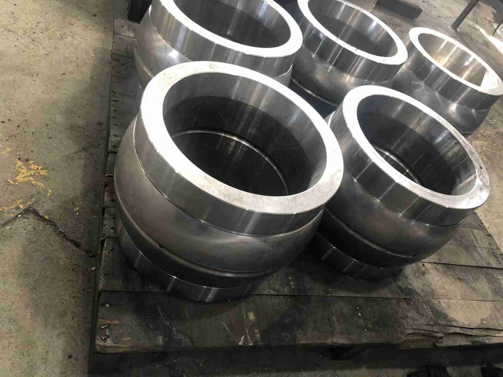 OEM Service Cylindrical Roller Bearing Single Row Double Row Four Row NJ200 Series