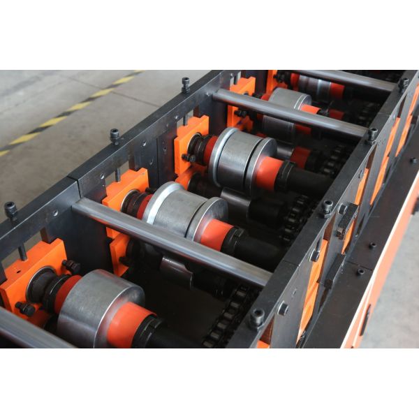 220V / 380V Pocket Filter Making Machine Electric Inner Frame Clinching Machine