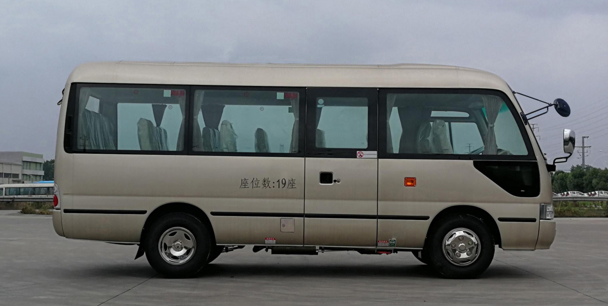 Manual Transmission 10 Seater Minibus 19 Passenger Bus Diesel Front Rear Drive 6×2