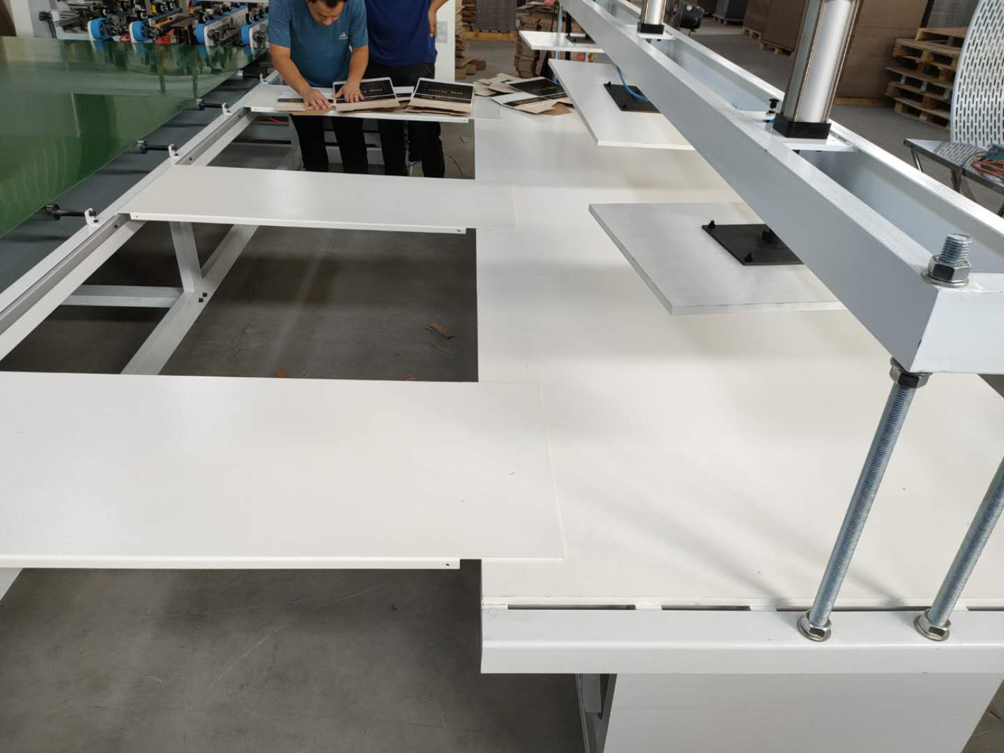 Double Piece Corrugated Carton Folder Gluer Machine For Sheet Pasting