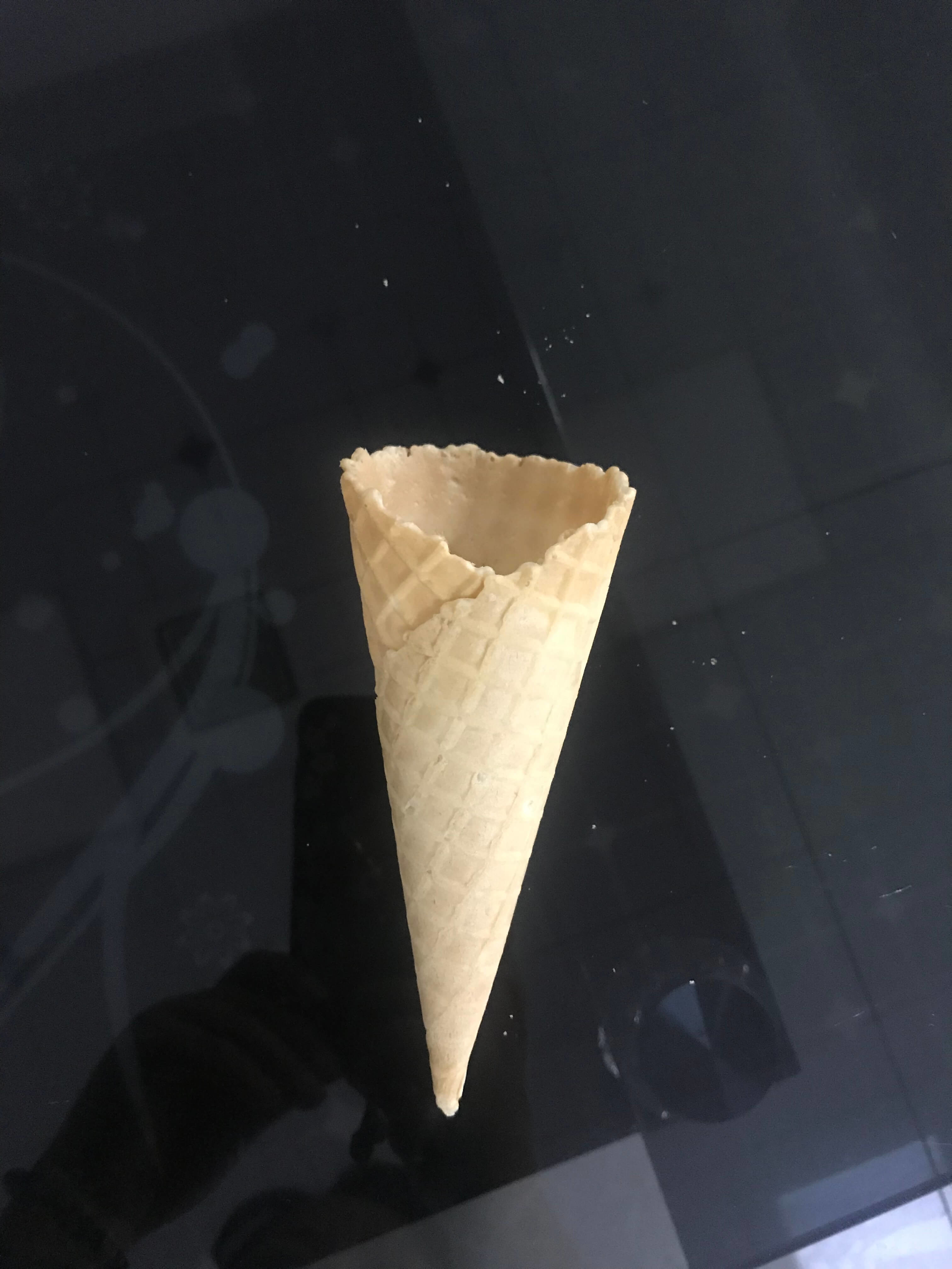 Two Color Automatic Sugar Cone Making Machine 7000pcs/H