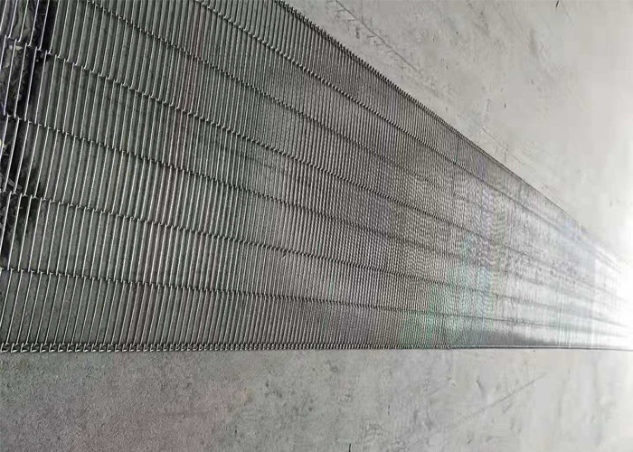 304SS Flat Flex Enrober Conveyor Wire Mesh Belt For Chips Frying