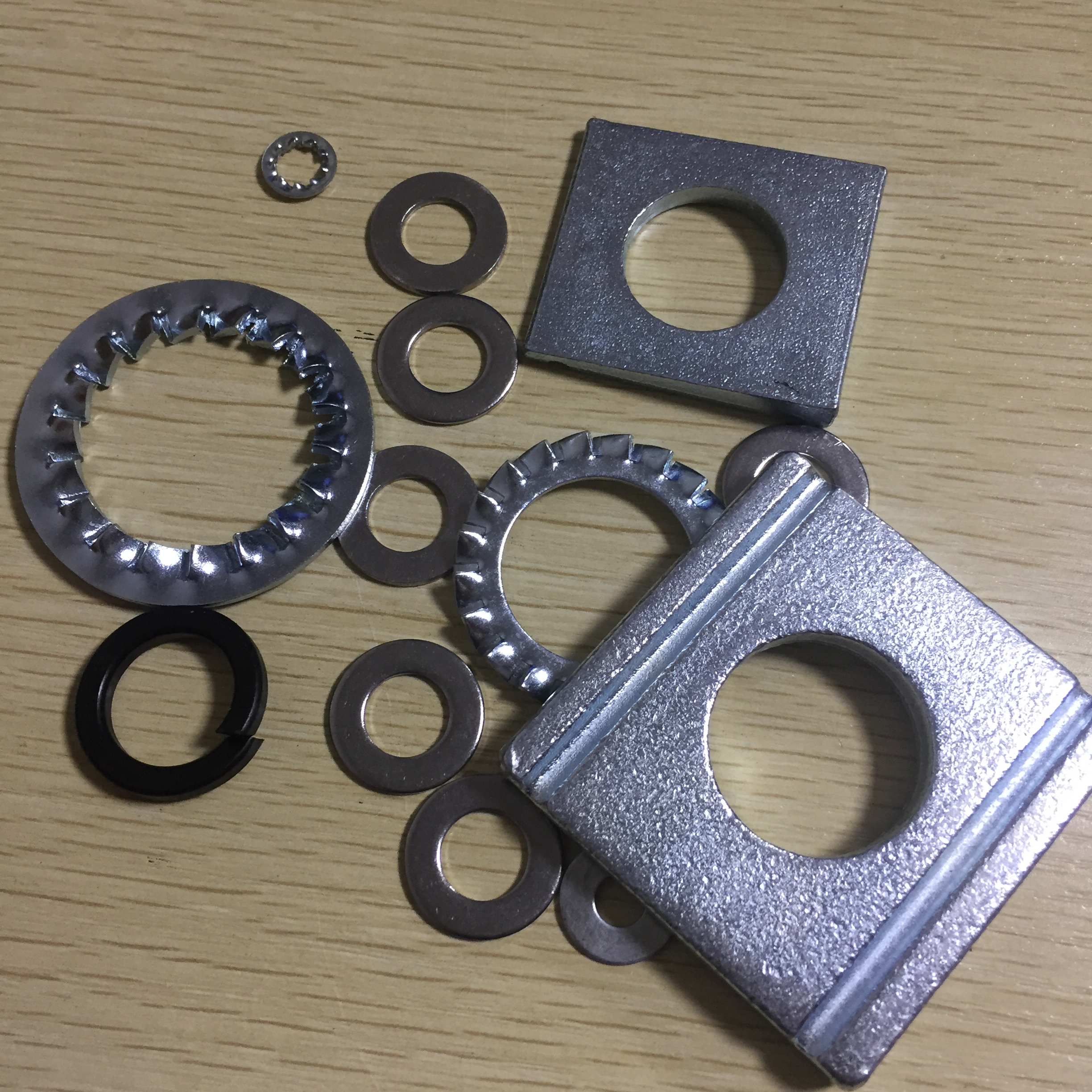 Internal Tooth Style Grade 8.8 Black Enlarged Thickened DIN125 Stainless Steel Washer