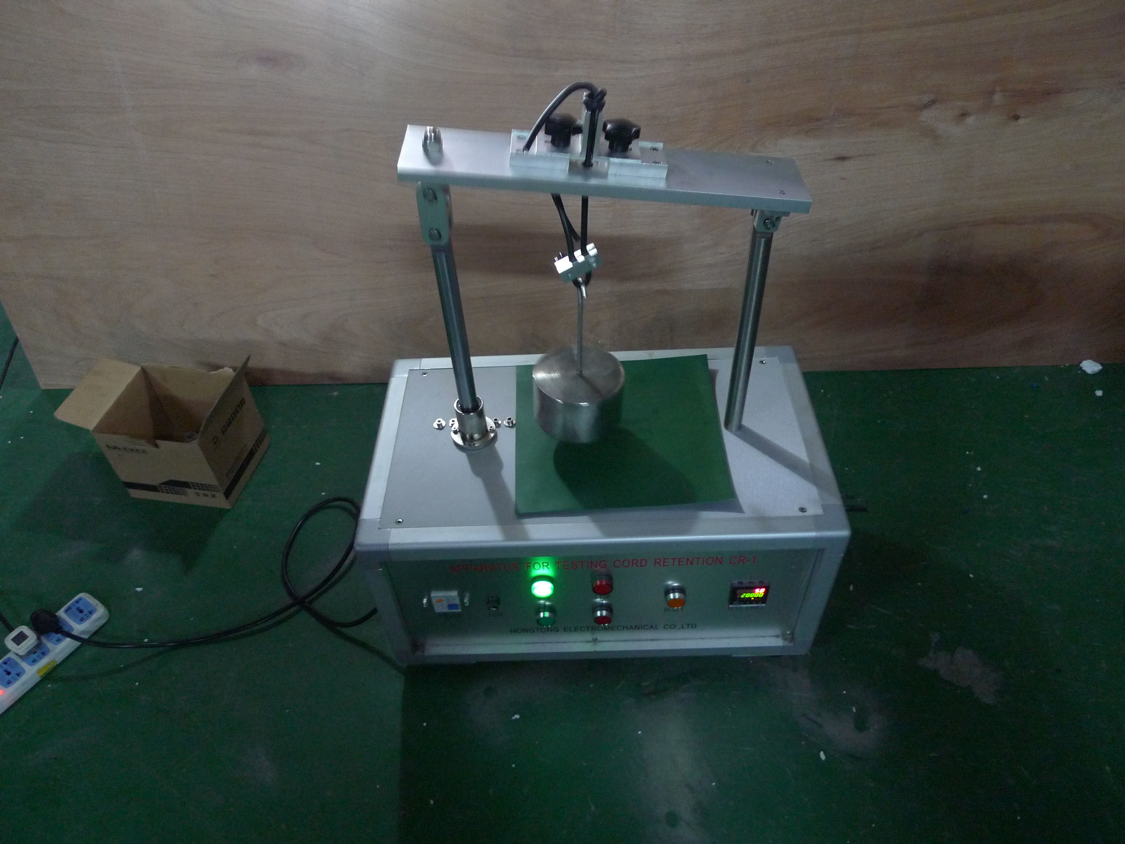 60 Times/Min Plug Socket Tester Cord Retention Testing CR-1 IEC60884