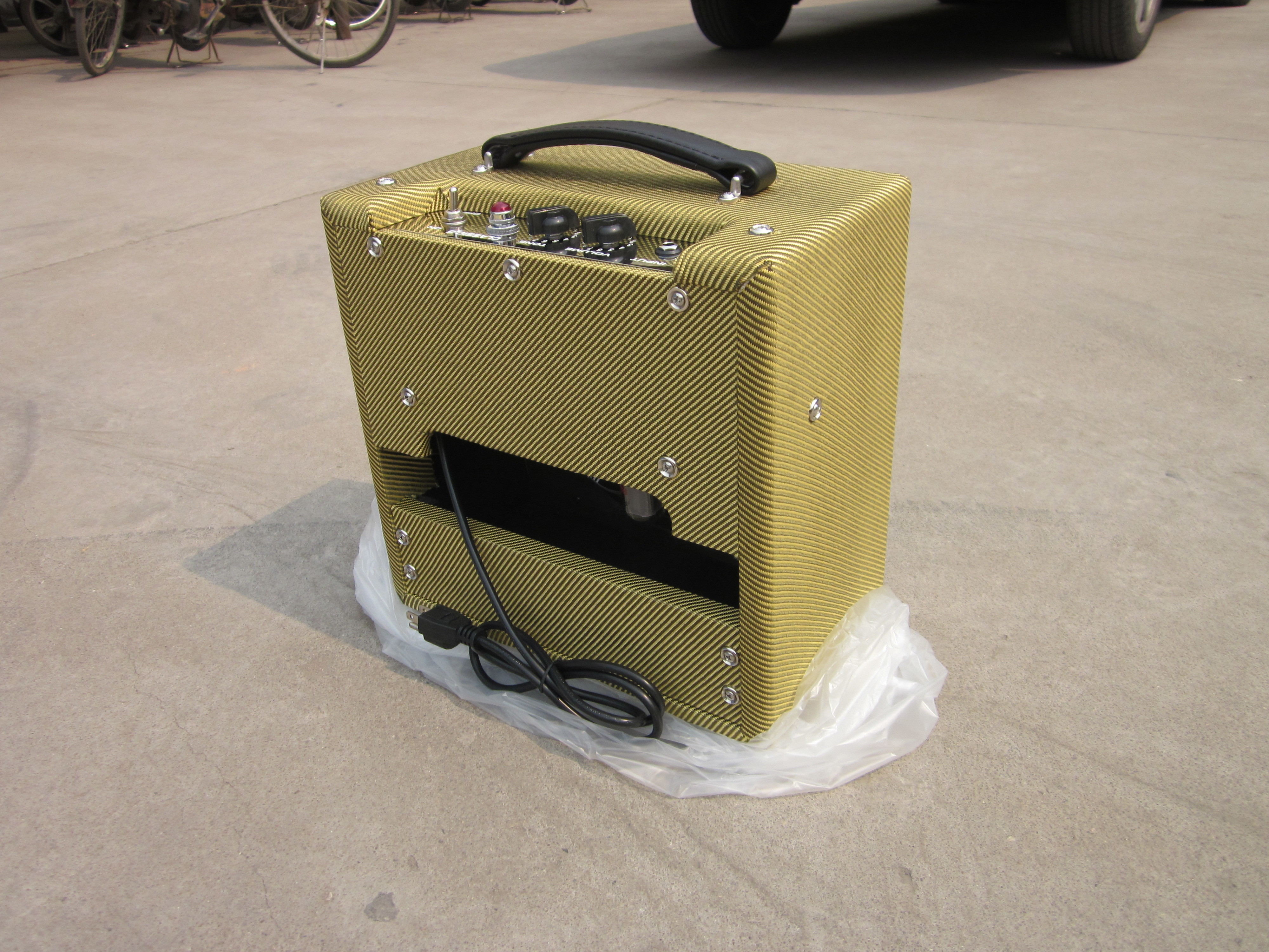 Custom 1*8 Inch Grand Boutique 5W Class A Valve Vintage Style Tweed White Black Tolex Guitar Amplifier Tube Amp Combo