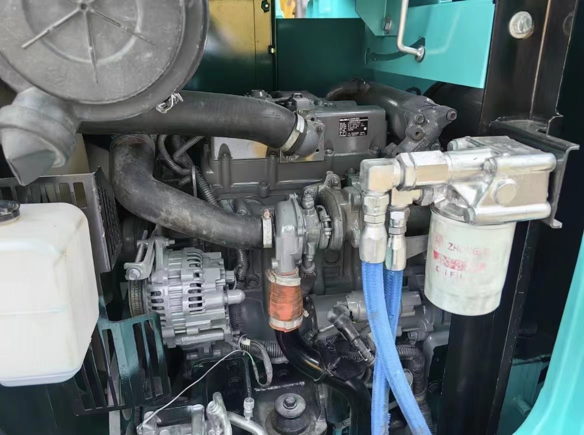 Discounted export price for tracked Kobelco SK75 excavator