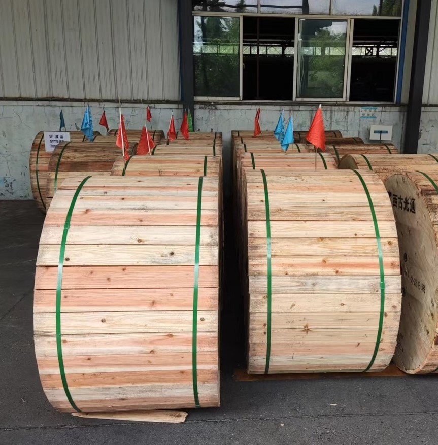 Outdoor 4 Core Fiber Optic Cable Armored Stranded Gyts 4a Fiber Optics Cables