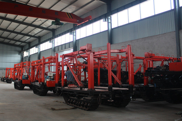 Rotary Hydraulic Crawler Drilling Machine Water Pump Soil Test Spt Use