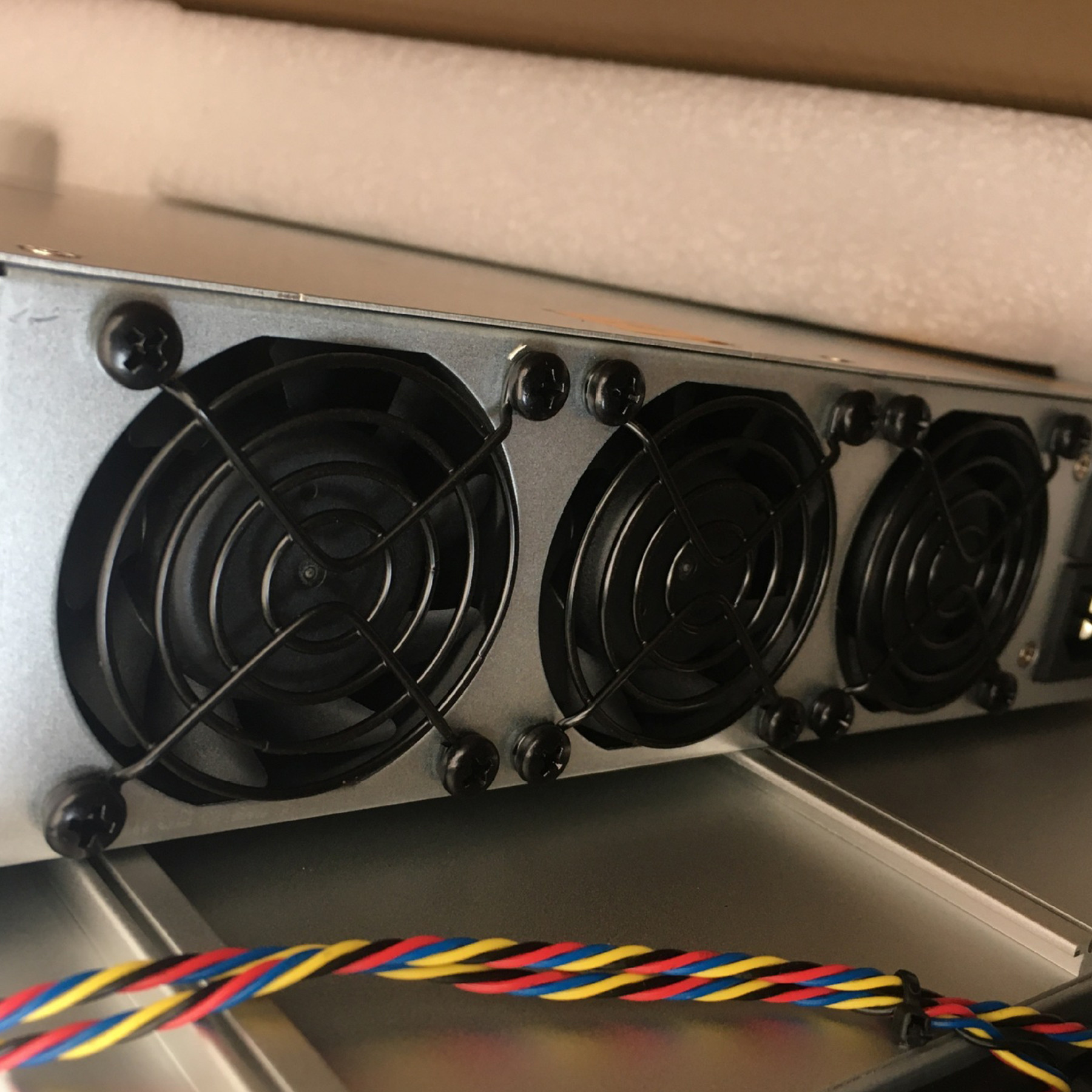 M30s Blockchain Miner Whatsminer M30s 92t Whatsminer Asic Miner Bitcoin Mining Machine