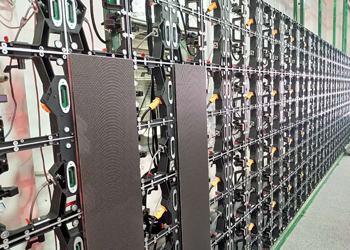 800-1000mcd/㎡ 1/32S Led Display Full Color Large Outdoor Led Screen P2.5mm 160000dots/M2