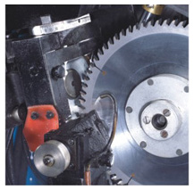 CNC Circular saw blade grinder (TCT saw blade Top & face sharpening machine)