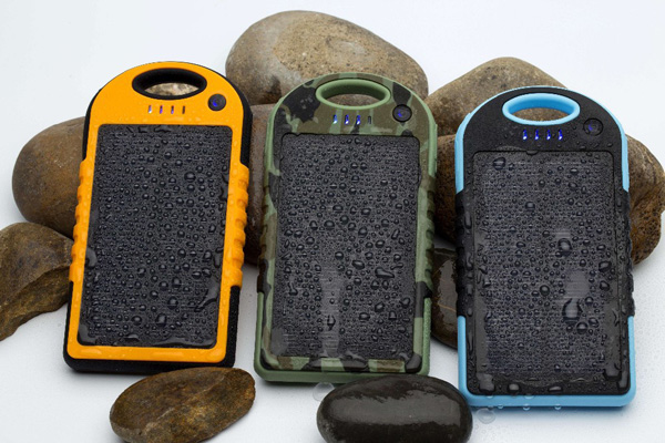 Cheap Solar Mobile Phone Charger 10000mAh solar charger